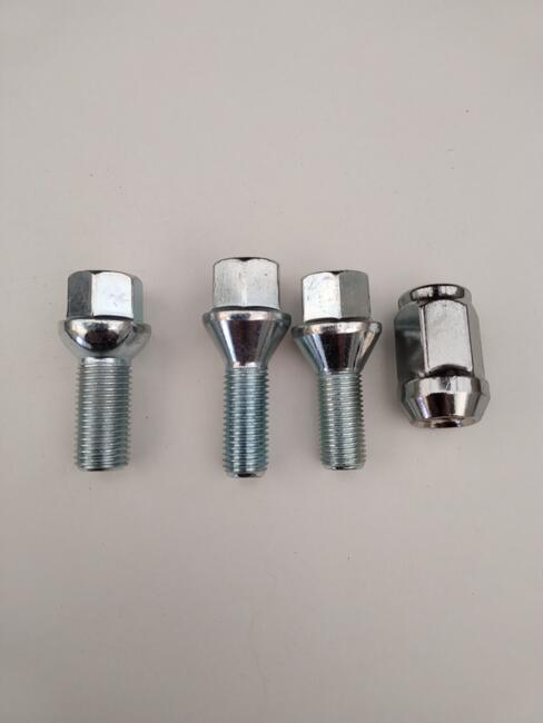 Śruby i akcesoria do felg