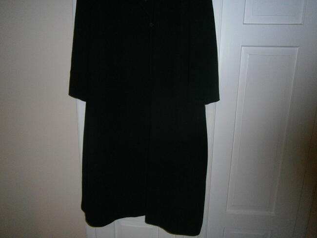 Piękny płaszcz damski ocieplany właśnie na tą porę !!!