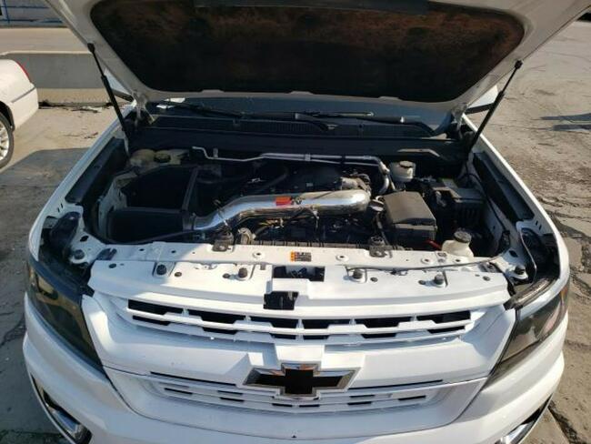 Chevrolet Colorado 2018, 3.6L, 4x4, porysowany lakier