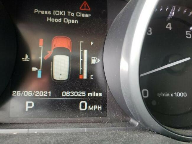 Land Rover Range Rover Sport 2014, 3.0L, 4x4, HSE, po gradobiciu