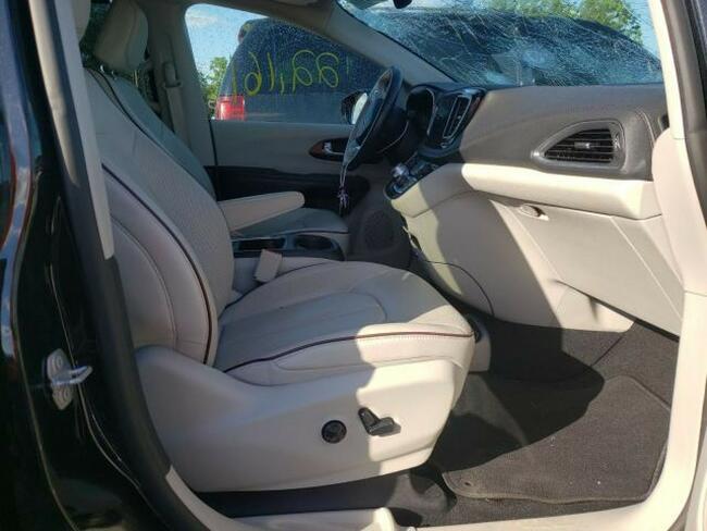 Chrysler Pacifica 2019, 3.6L, Limited, po gradobiciu