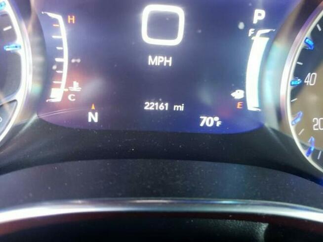 Chrysler Pacifica 2019, 3.6L, Limited, po gradobiciu