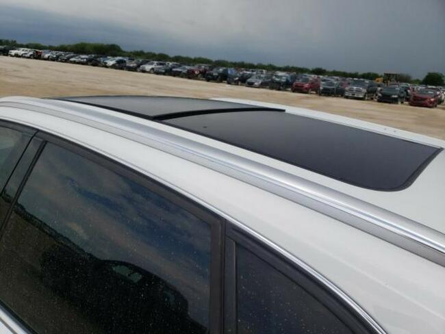 Audi Q5 2016, 2.0L, Premium Plus, porysowany lakier