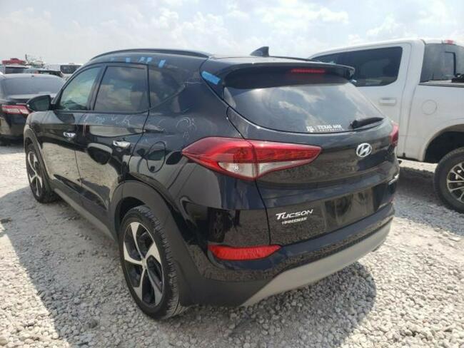 Hyundai Tucson 2018, 1.6L, Value, po gradobiciu