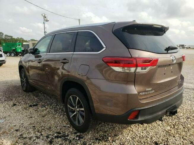 Toyota Highlander 2018, 3.5L, SE, po gradobiciu