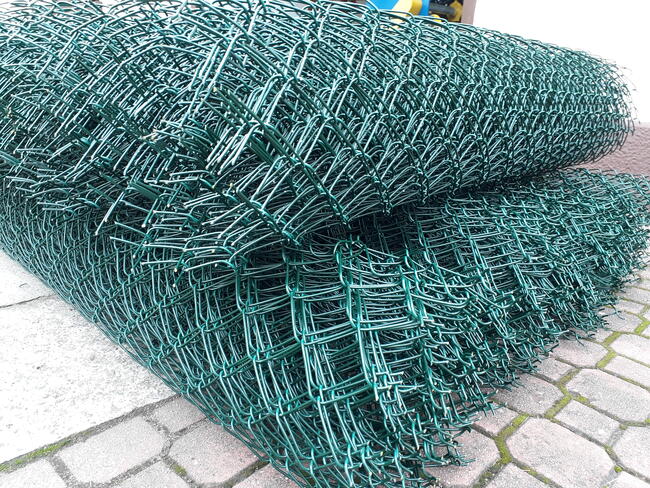 Siatka Ocynk+PCV 2.4/3.5mm wys.1.5m - 13 zł