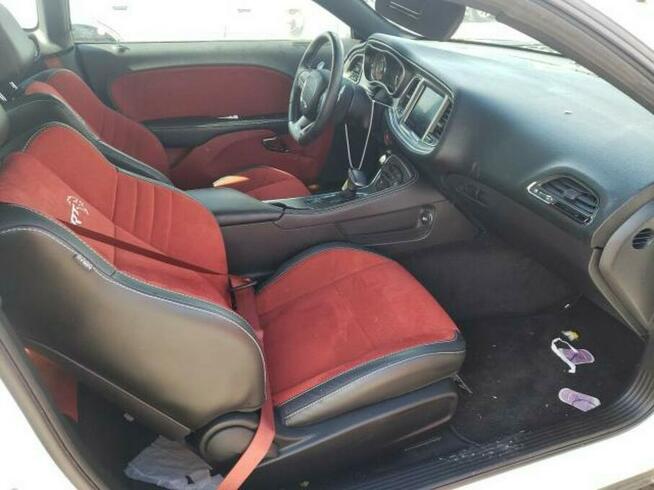 Dodge Challenger SRT HELLCAT, 2017, 6.2L, porysowany lakier