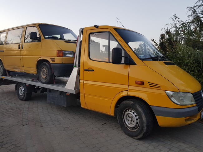 Pomoc drogowa, autolaweta, transport maszyn rolniczych Dębica