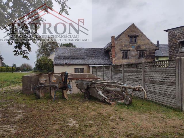 Stodoła murowana 7 km od Bolesławca na sprzedaż
