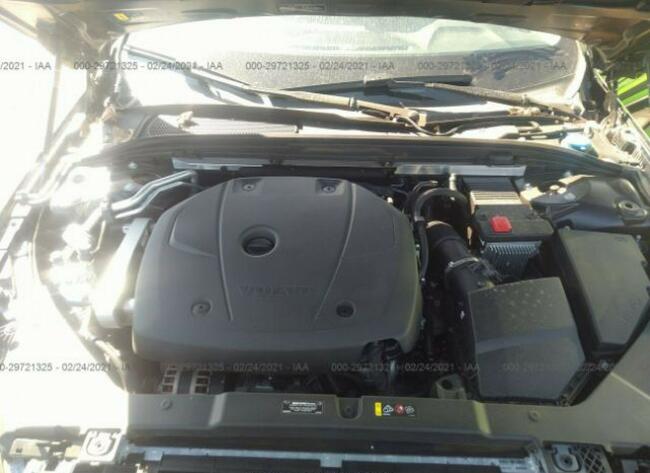 Volvo S60 2020, 2.0L, MOMENTUM, po kradzieży