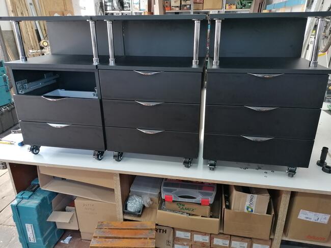 Kuchnie na wymiar, szafy, zabudowy, garderoby