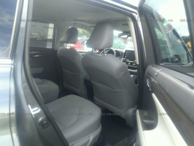 Toyota Highlander 2021, 2.5L, 4x4, HYBRID LIMITED, od ubezpieczalni