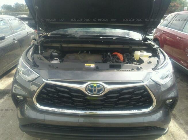 Toyota Highlander 2021, 2.5L, 4x4, HYBRID LIMITED, od ubezpieczalni