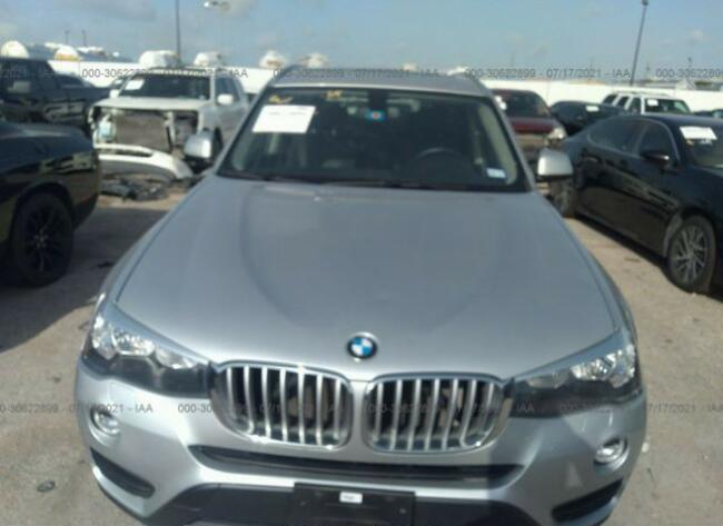 BMW X3 2017, 2.0L, po gradobiciu