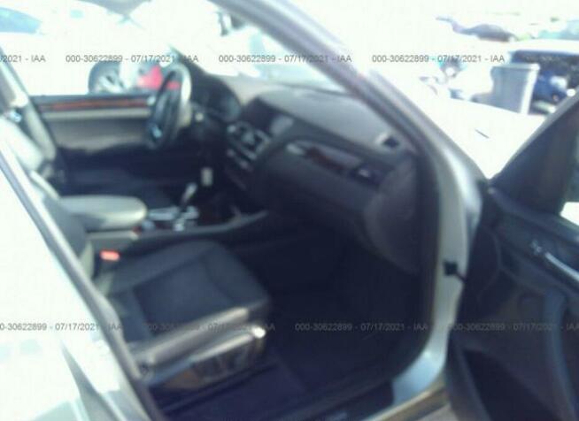 BMW X3 2017, 2.0L, po gradobiciu