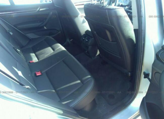 BMW X3 2017, 2.0L, po gradobiciu