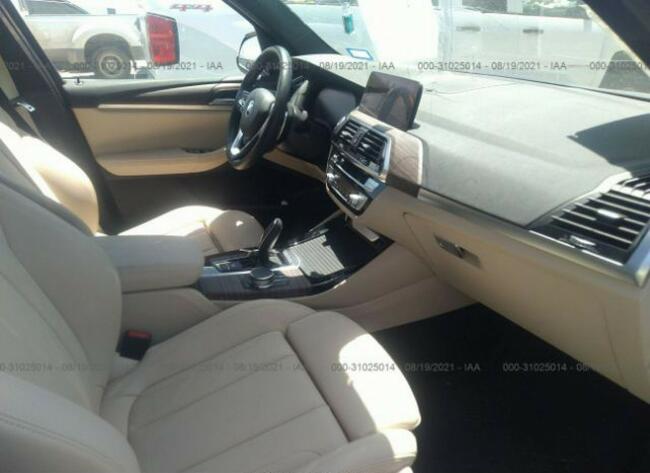 BMW X3 2020, 2.0L, 4x4, po gradobiciu