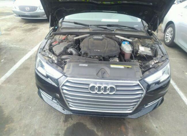 Audi A4 2017, 2.0L, ULTRA PREMIUM, od ubezpieczalni