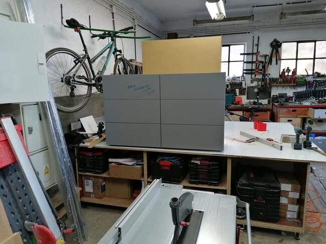 Kuchnie na wymiar, szafy, zabudowy, garderoby