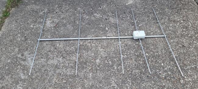 Sprzedam antenę na pasmo 2m NOWA 5 - elem. DK7ZB