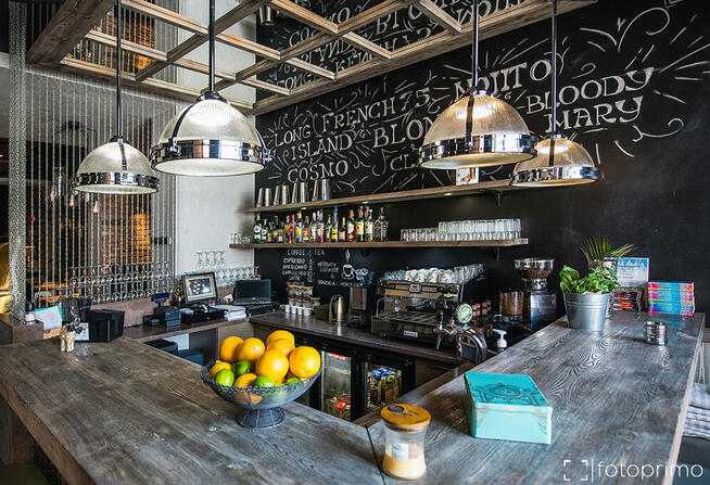 Fotograf wnętrz i nieruchomości zdjęcia z drona