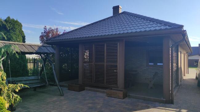 Żaluzje regulowane drewniane shuttersy ruchome deseczki