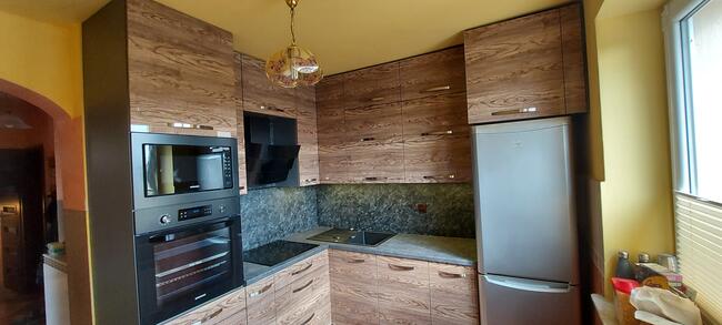 Montaż mebli, składanie mebli