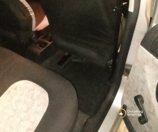 Mobilny detailing wnętrza, czyszczenie wnętrza, tapicerki