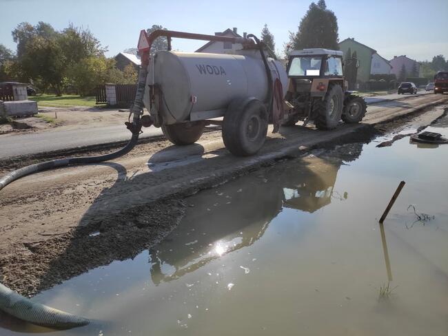 Wynajem Beczkowozów, beczki, zamiatarek dowóz wody, transpor