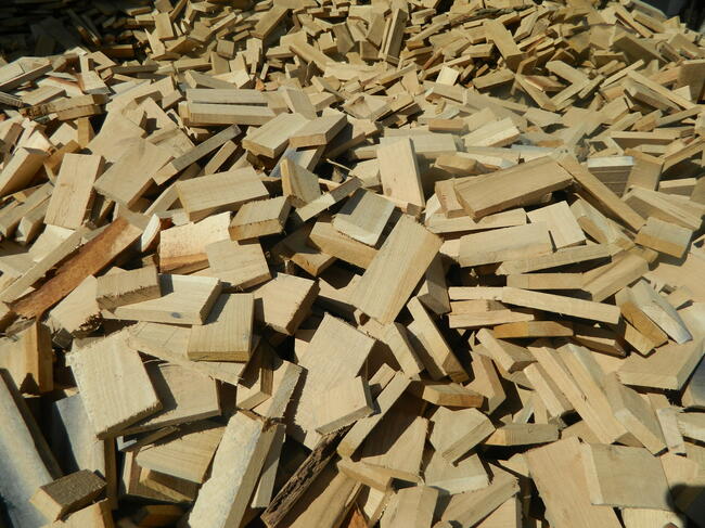 Opał dębowy - kostka dębowa drewno do wędzenia węgiel pellet