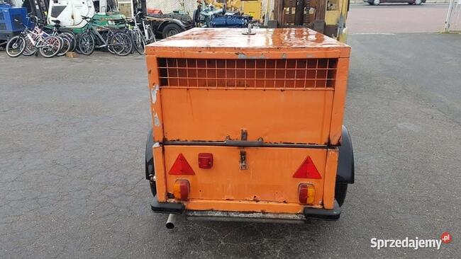 Kompresor śrubowy Mannesmann Demag AG 4100, 3m3