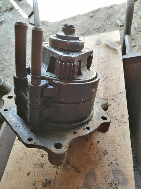 MTZ komplet częścido przeróbki koparki Białoruś na ciągnik