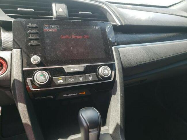 Honda Civic 2019, 2.0L, Sport, po gradobiciu