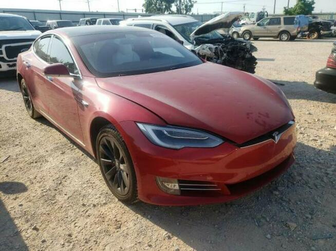 Tesla Model S 2018, P100D, po gradobiciu