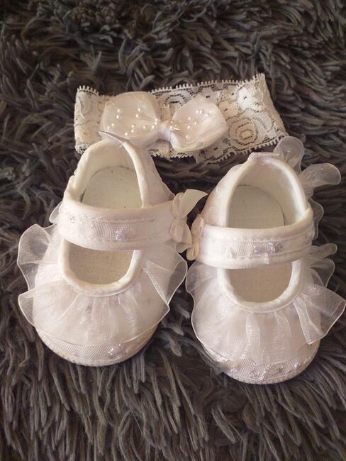 Sprzedam sukienke do chrztu