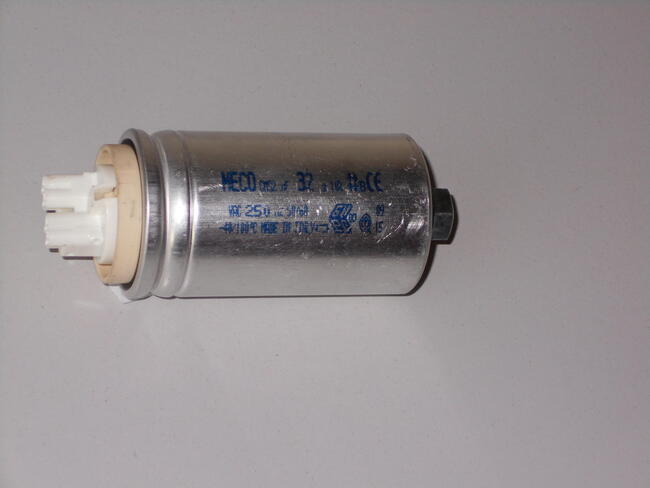 Kondensator polipropylenowy MECO CMS2 32 mF