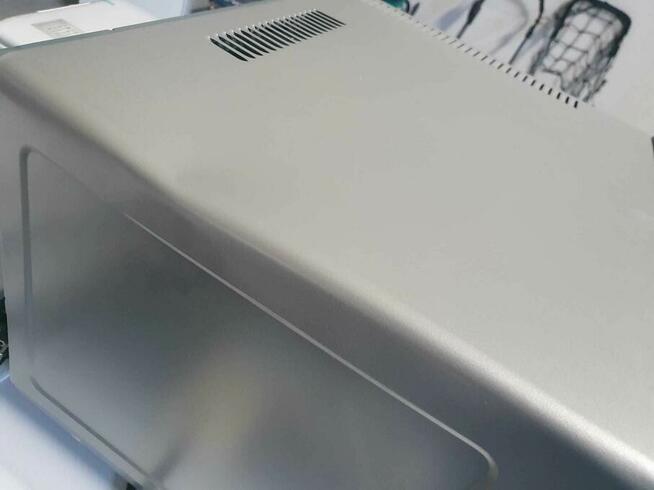 Kuchenka mikrofalowa Whirlpool JT 479 IX 33L