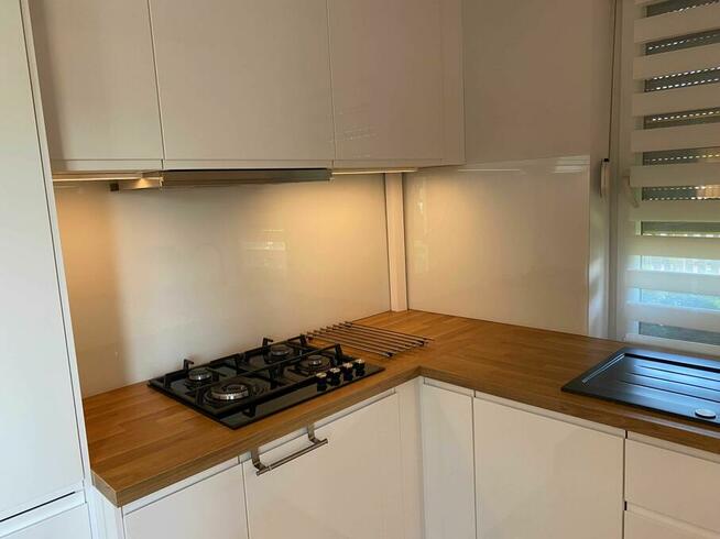 Szklarz, lacobel, panele szklane z grafiką, lustro, kabina