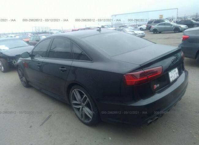 Audi S6 2016, 4.0L, 4x4, od ubezpieczalni
