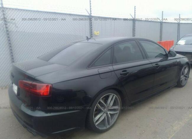 Audi S6 2016, 4.0L, 4x4, od ubezpieczalni