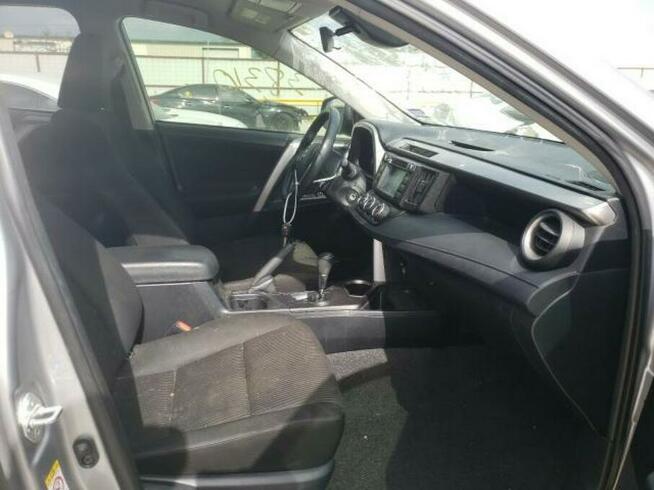 Toyota RAV-4 2018, 2.5L, LE, po gradobiciu