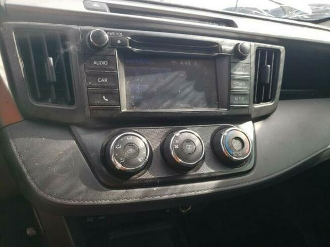 Toyota RAV-4 2018, 2.5L, LE, po gradobiciu