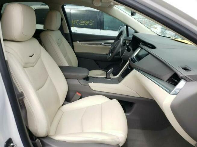 Cadillac XT5 2018, 3.6L, Luxury, po gradobiciu