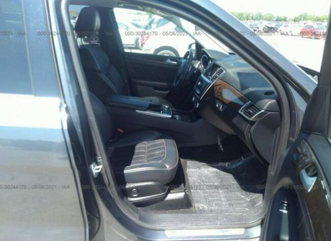 Mercedes GL 450 2015, 3.0L, 4x4, po gradobiciu