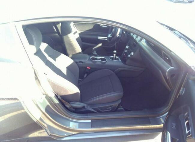 Ford Mustang 2021, 5.0L, GT, porysowany lakier