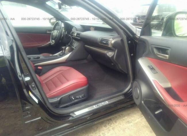 Lexus IS 2018, 2.0L, od ubezpieczalni