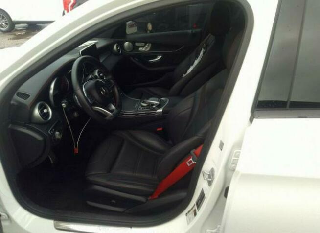 Mercedes C 43 AMG 2016, 3.0L, 4x4, 450 AMG, od ubezpieczalni