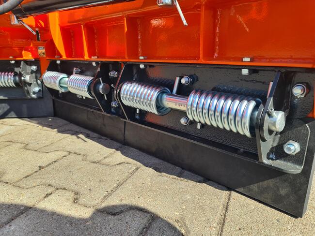 Pług do śniegu śnieżny 152 cm i 182 cm ciągnik tuz 2020 mm