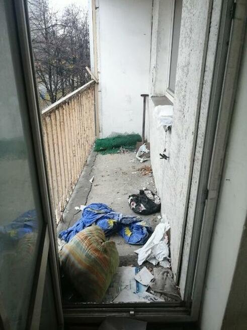 Sprzątanie po zgonach, samobójstwach, opróżnia