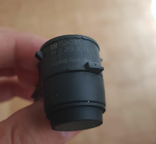 Czujnik parkowania Bosch Opel Insignia Astra Zafira C